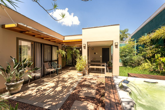 Imagem Casa com 3 Quartos à Venda, 226 m² em Sumarezinho - São Paulo