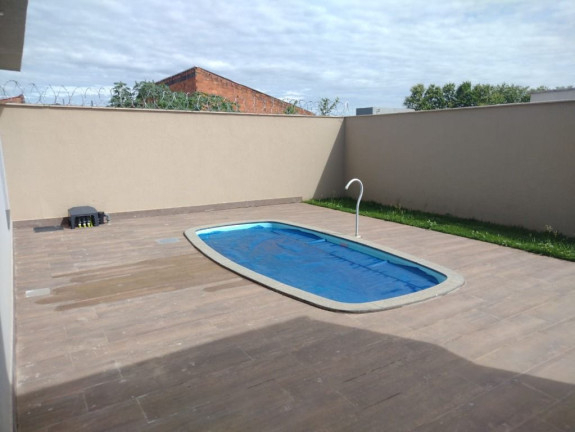 Imagem Casa com 3 Quartos à Venda, 127 m² em Residencial Santa Fé I - Goiânia