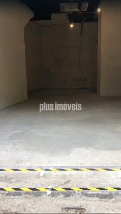Imóvel Comercial à Venda ou Locação, 100 m² em Pinheiros - São Paulo
