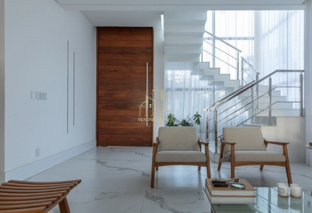 Imagem Imóvel com 7 Quartos à Venda, 630 m² em Jaguaribe - Salvador Imagem Imóvel com 7 Quartos à Venda, 630 m² em Jaguaribe - Salvador