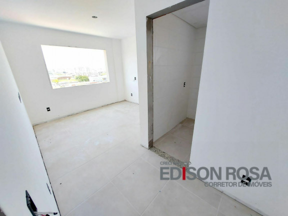 Imagem Apartamento com 2 Quartos à Venda, 76 m² em Capoeiras - Florianópolis