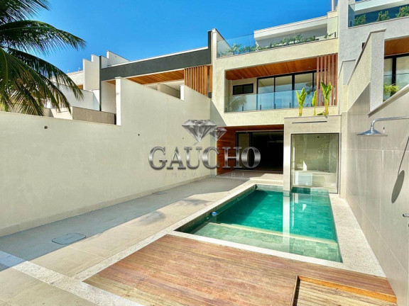 Imagem Casa com 4 Quartos à Venda, 290 m² em Barra Da Tijuca - Rio De Janeiro Imagem Casa com 4 Quartos à Venda, 290 m² em Barra Da Tijuca - Rio De Janeiro