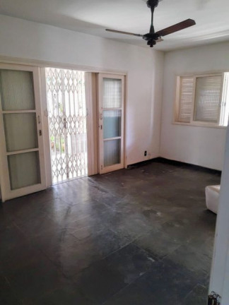 Imagem Casa com 4 Quartos à Venda, em Centro - Rio Das Ostras Imagem Casa com 4 Quartos à Venda, em Centro - Rio Das Ostras