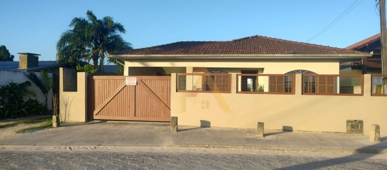 Imagem Imóvel com 3 Quartos à Venda, 87 m² em Ibiraquera - Imbituba Imagem Imóvel com 3 Quartos à Venda, 87 m² em Ibiraquera - Imbituba