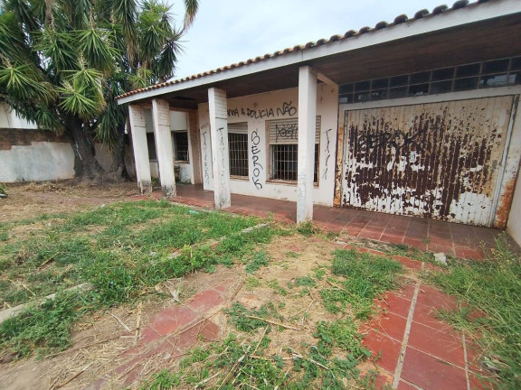 Imagem Casa com 2 Quartos à Venda, 363 m² em Centro - Itaqui