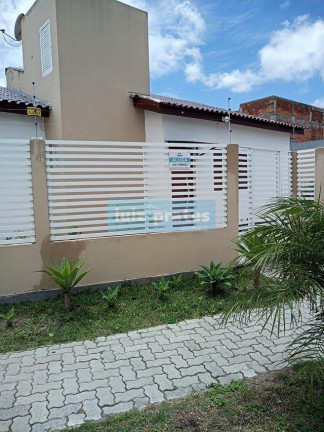 Imagem Casa com 2 Quartos à Venda, 75 m² em Simoes Lopes - Pelotas