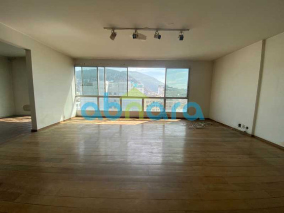 Imagem Apartamento com 4 Quartos à Venda, 234 m² em Copacabana - Rio De Janeiro Imagem Apartamento com 4 Quartos à Venda, 234 m² em Copacabana - Rio De Janeiro