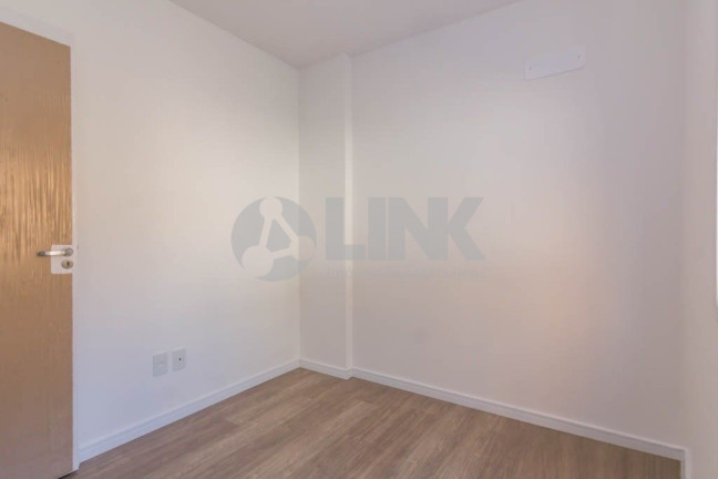 Imagem Apartamento com 3 Quartos à Venda, 75 m² em Petrópolis - Porto Alegre