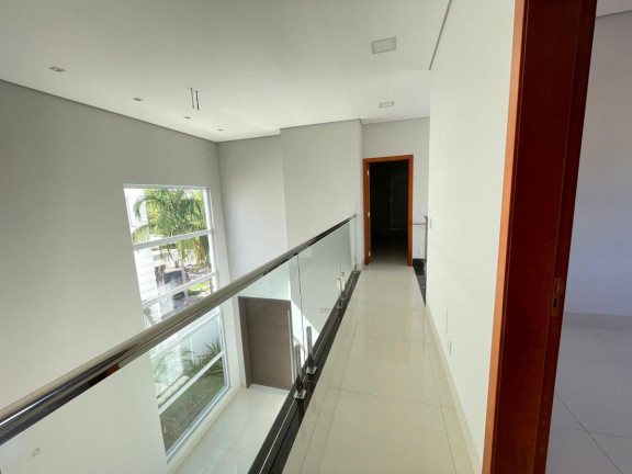 Imagem Casa com 3 Quartos à Venda, 375 m² em Jardim Itália - Cuiabá