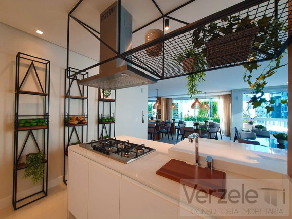 Imagem Apartamento com 3 Quartos à Venda, 145 m² em Centro - Balneário Camboriú Imagem Apartamento com 3 Quartos à Venda, 145 m² em Centro - Balneário Camboriú
