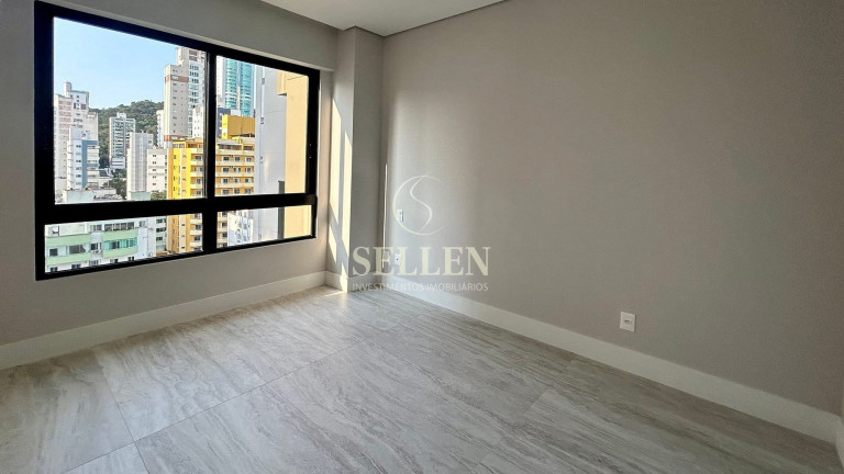 Imagem Apartamento com 4 Quartos à Venda, 10 m² em Pioneiros - Balneário Camboriú