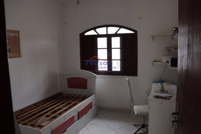 Imagem Casa com 3 Quartos à Venda, 250 m² em Jardim Presidente Dutra - Guarulhos Imagem Casa com 3 Quartos à Venda, 250 m² em Jardim Presidente Dutra - Guarulhos