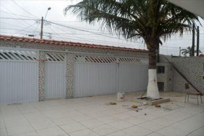 Imagem Casa com 6 Quartos à Venda, 500 m² em Tupi - Praia Grande Imagem Casa com 6 Quartos à Venda, 500 m² em Tupi - Praia Grande