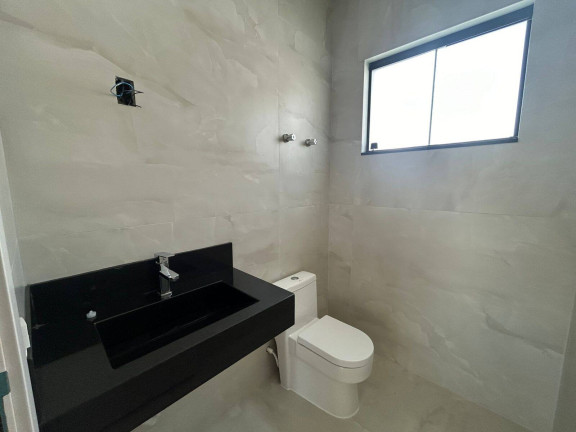 Imagem Casa com 3 Quartos à Venda, 210 m² em São Sebastião - Igarapé