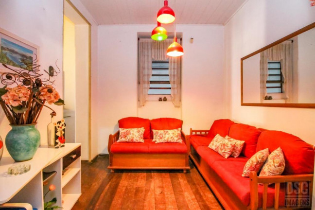 Imagem Casa com 5 Quartos à Venda, 220 m² em Centro Histórico - Porto Alegre