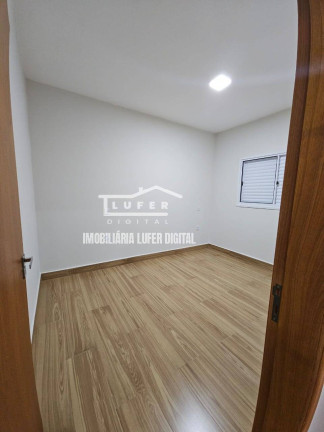 Imagem Casa com 3 Quartos à Venda, 250 m² em Campos Ville - Araraquara Imagem Casa com 3 Quartos à Venda, 250 m² em Campos Ville - Araraquara