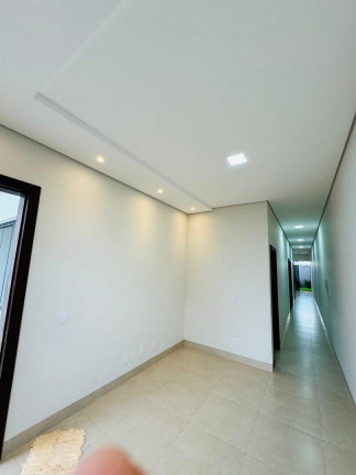 Imagem Casa com 3 Quartos à Venda, 170 m² em Aquarela Das Artes - Sinop Imagem Casa com 3 Quartos à Venda, 170 m² em Aquarela Das Artes - Sinop