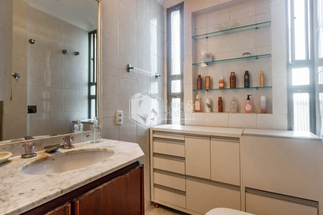 Foto do imóvel Apartamento com 3 Quartos à Venda, 226 m² em Cerqueira César - São Paulo