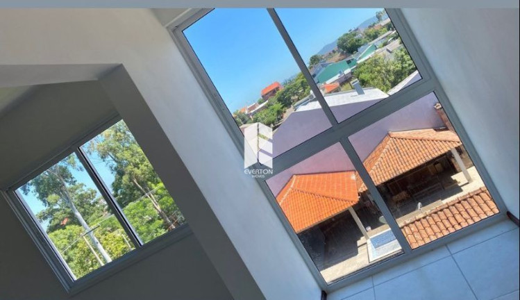 Imagem Apartamento com 2 Quartos à Venda, 81 m² em Dom Antônio Reis - Santa Maria