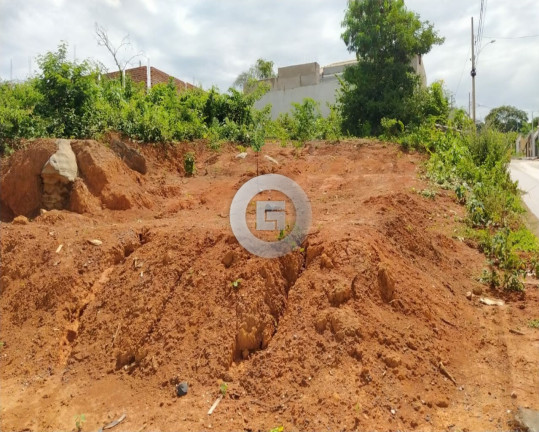 Terreno à Venda, 180 m² em Nova Morada - Montes Claros