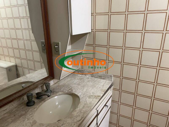 Imagem Apartamento com 3 Quartos à Venda, 110 m² em Tijuca - Rio De Janeiro Imagem Apartamento com 3 Quartos à Venda, 110 m² em Tijuca - Rio De Janeiro