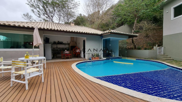 Imagem Casa com 4 Quartos à Venda, 400 m² em Brava - Armação Dos Búzios Imagem Casa com 4 Quartos à Venda, 400 m² em Brava - Armação Dos Búzios