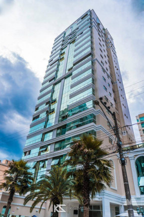 Apartamento com 4 Quartos à Venda, 270 m² em Meia Praia - Itapema