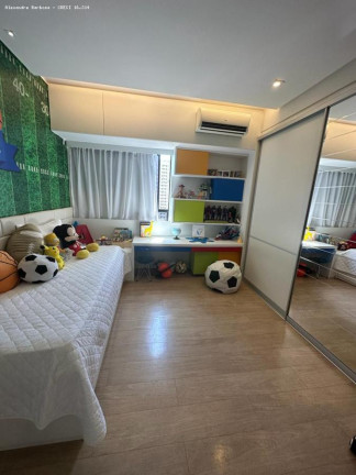 Imagem Apartamento com 3 Quartos à Venda, 160 m² em Boa Vista - Recife