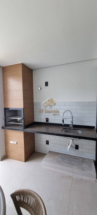 Imagem Casa com 3 Quartos à Venda, 240 m² em São Carlos