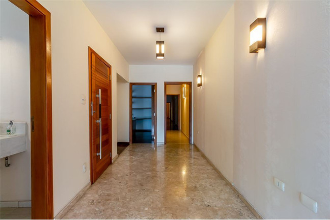 Imagem Imóvel com 3 Quartos à Venda, em Higienópolis - São Paulo Imagem Imóvel com 3 Quartos à Venda, em Higienópolis - São Paulo