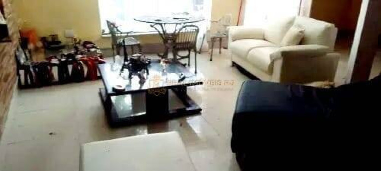 Imagem Casa com 5 Quartos à Venda, 220 m² em Laranjeiras - Rio De Janeiro Imagem Casa com 5 Quartos à Venda, 220 m² em Laranjeiras - Rio De Janeiro