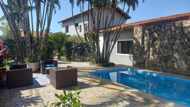 Casa com 6 Quartos à Venda, 654 m² em Cibratel Ii - Itanhaém