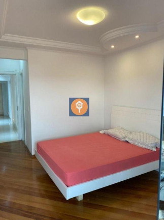 Imagem Apartamento com 4 Quartos à Venda, 206 m²