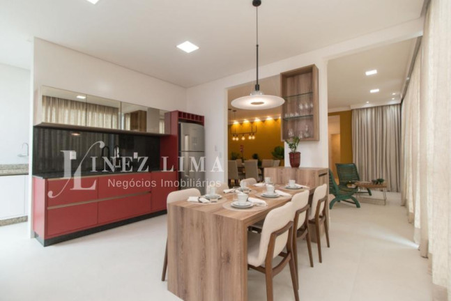 Imagem Apartamento com 3 Quartos à Venda, 193 m² em Meia Praia - Itapema Imagem Apartamento com 3 Quartos à Venda, 193 m² em Meia Praia - Itapema