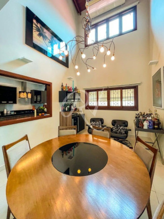 Imagem Sobrado com 4 Quartos à Venda, 460 m² em Indaiá - Caraguatatuba