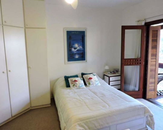Imagem Casa à Venda, em Vila Santo Antônio - Cotia Imagem Casa à Venda, em Vila Santo Antônio - Cotia