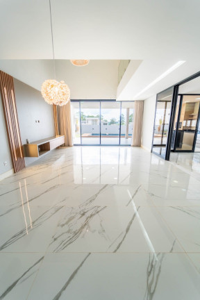 Casa com 5 Quartos à Venda, 400 m² em Região Dos Lagos (sobradinho) - Brasília