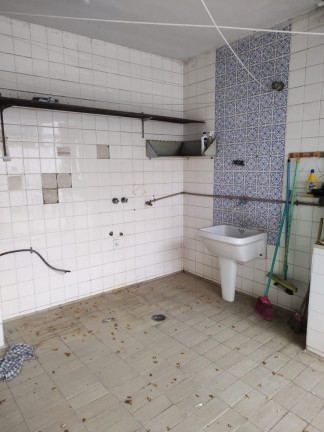 Imagem Sobrado com 5 Quartos à Venda, 380 m² em Centro - Pindamonhangaba