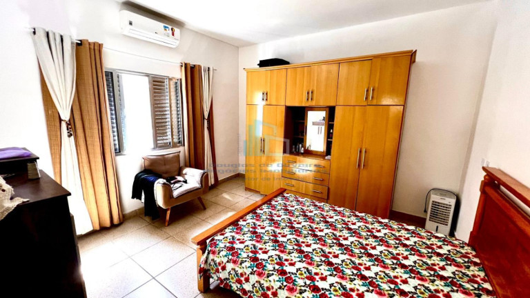 Imagem Casa com 2 Quartos à Venda, 89 m² em Caiçara - Praia Grande Imagem Casa com 2 Quartos à Venda, 89 m² em Caiçara - Praia Grande