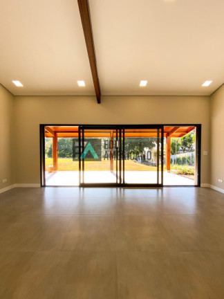 Imagem Casa de Condomínio com 3 Quartos à Venda, 300 m² em Condomínio Flamboyant-b - Atibaia Imagem Casa de Condomínio com 3 Quartos à Venda, 300 m² em Condomínio Flamboyant-b - Atibaia