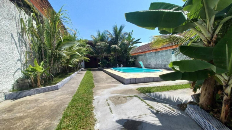 Imagem Sobrado com 3 Quartos à Venda, 300 m² em Itanhaém Imagem Sobrado com 3 Quartos à Venda, 300 m² em Itanhaém