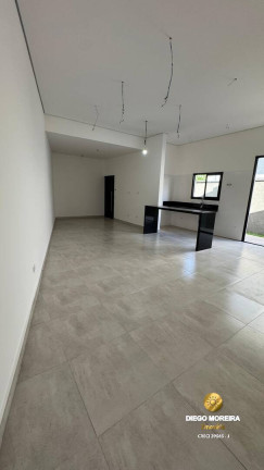 Imagem Casa com 3 Quartos à Venda, 166 m² em Jardim América - Atibaia Imagem Casa com 3 Quartos à Venda, 166 m² em Jardim América - Atibaia