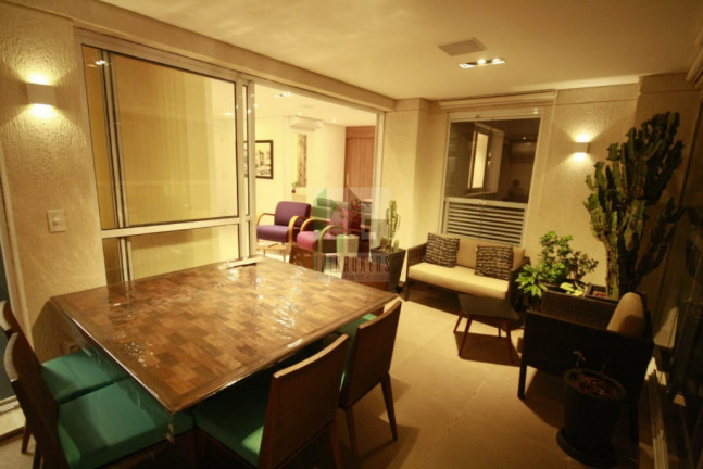 Imagem Apartamento com 3 Quartos à Venda, 134 m² em Aclimação - São Paulo Imagem Apartamento com 3 Quartos à Venda, 134 m² em Aclimação - São Paulo