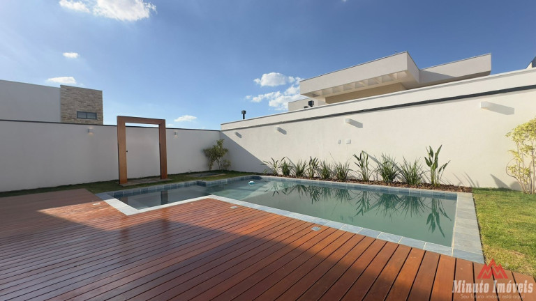 Imagem Sobrado com 3 Quartos à Venda, 279 m² em Jardim Samambaia - Jundiaí