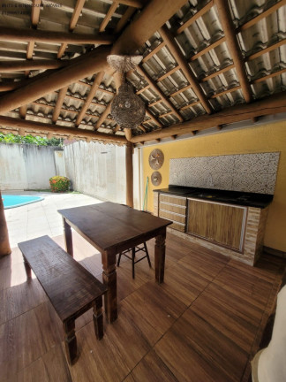 Imagem Casa com 4 Quartos à Venda, 284 m² em Buraquinho - Lauro De Freitas Imagem Casa com 4 Quartos à Venda, 284 m² em Buraquinho - Lauro De Freitas