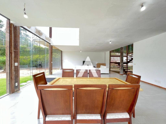 Imagem Casa com 3 Quartos à Venda, 380 m² em Albuquerque - Teresópolis Imagem Casa com 3 Quartos à Venda, 380 m² em Albuquerque - Teresópolis