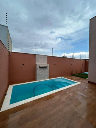 Imagem Casa com 3 Quartos à Venda, 166 m² em Buritis - Tangará Da Serra Imagem Casa com 3 Quartos à Venda, 166 m² em Buritis - Tangará Da Serra