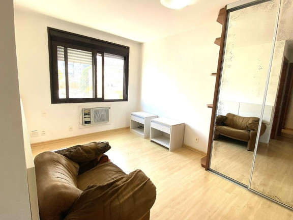Imagem Apartamento com 3 Quartos à Venda, 118 m² em Rio Branco - Porto Alegre