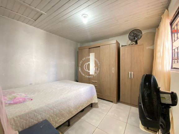 Imagem Casa com 3 Quartos à Venda, 124 m² em Tancredo Neves - Santa Maria