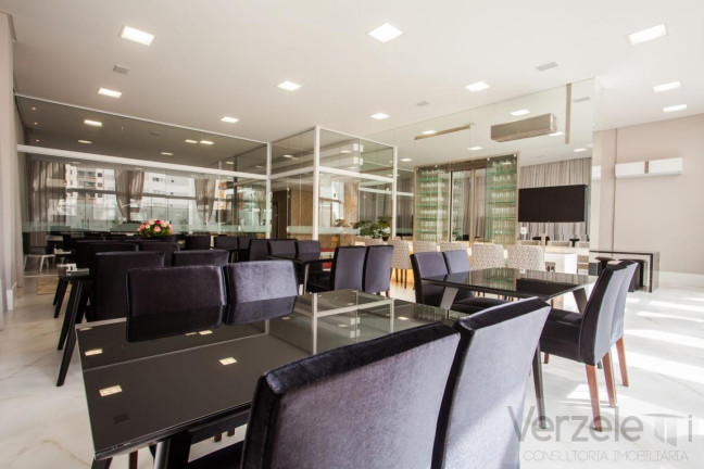 Imagem Apartamento com 3 Quartos à Venda, 353 m² em Centro - Balneário Camboriú